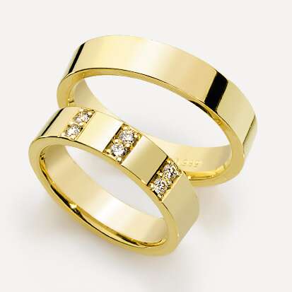 Forlovelseseringer/gifteringer med diamanter