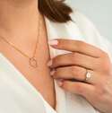 Anheng i gull med diamanter 0,03 ct WP