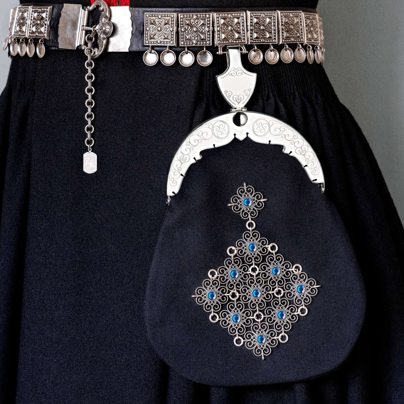 Bunadsølv veske nr. 331157 blå