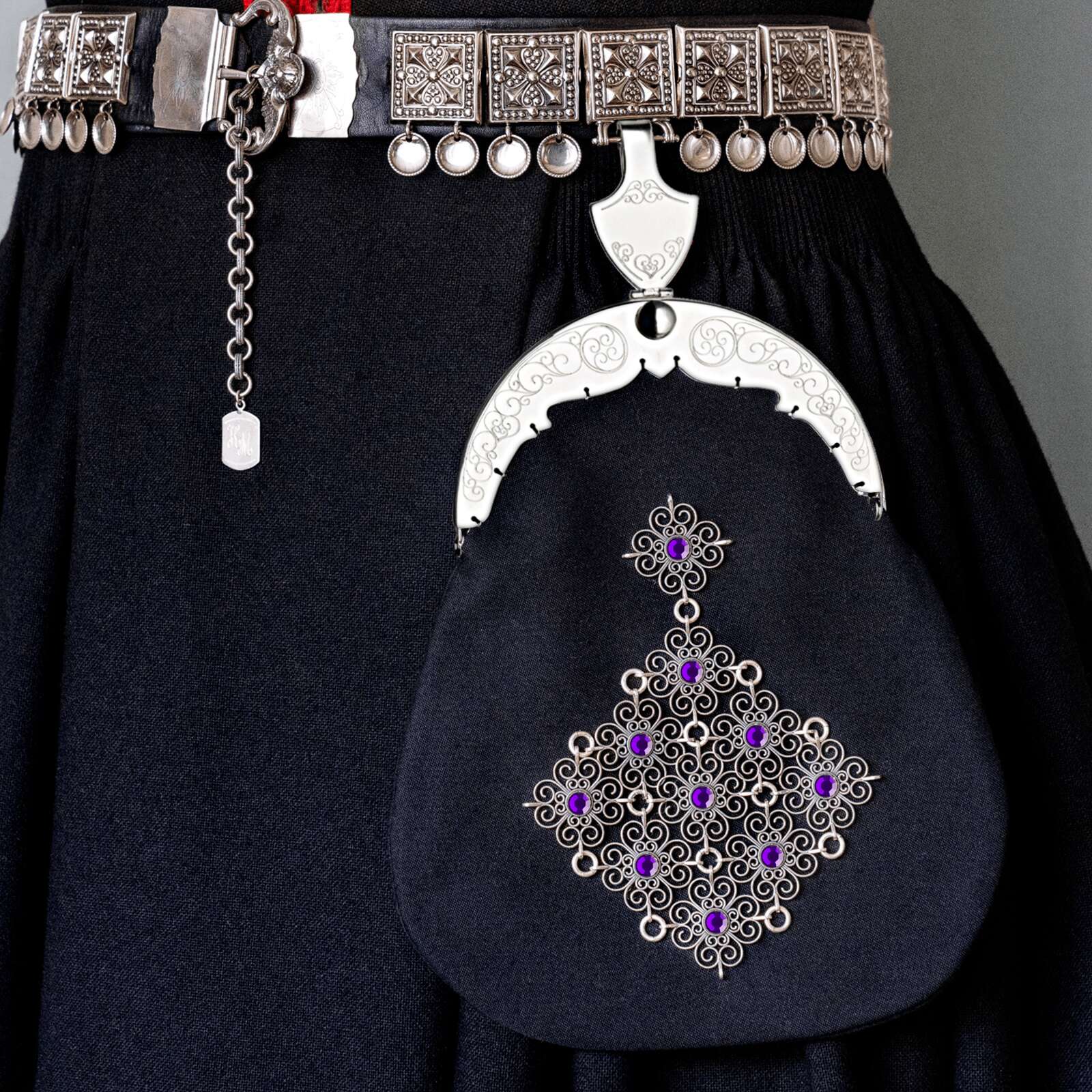 Bunadsølv veske nr. 331157 lilla