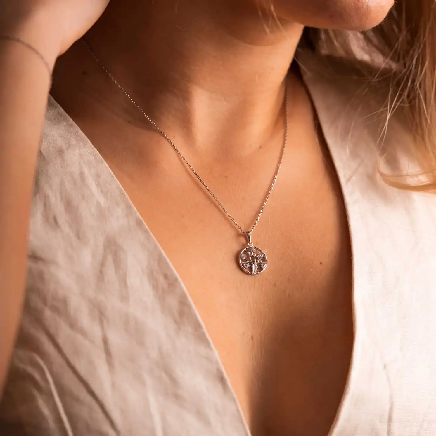 Livets Tre smykke i sølv.