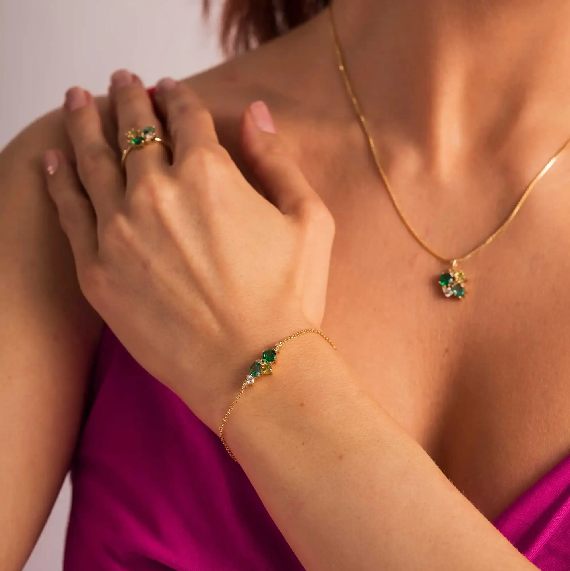 GLAM armbånd med grønne toner