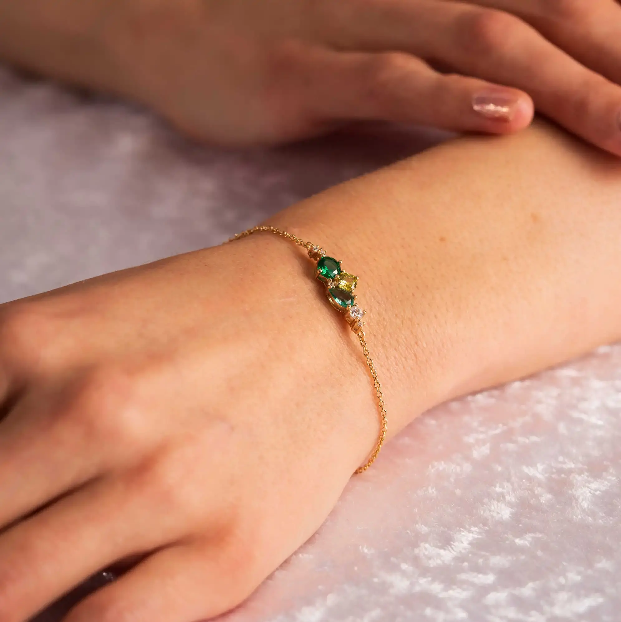 GLAM armbånd med grønne toner