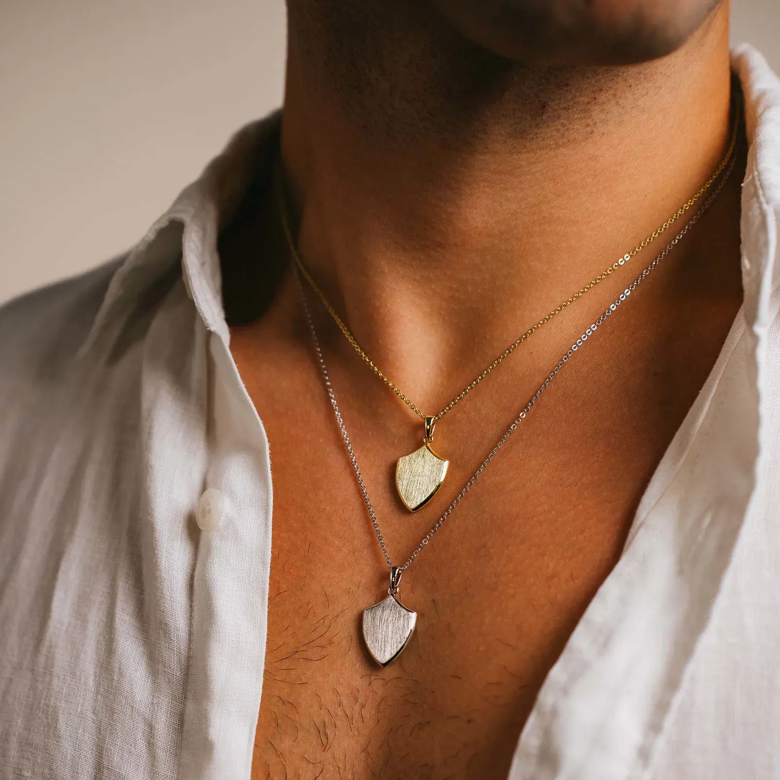 Smykke i 925 forgylt sølv.