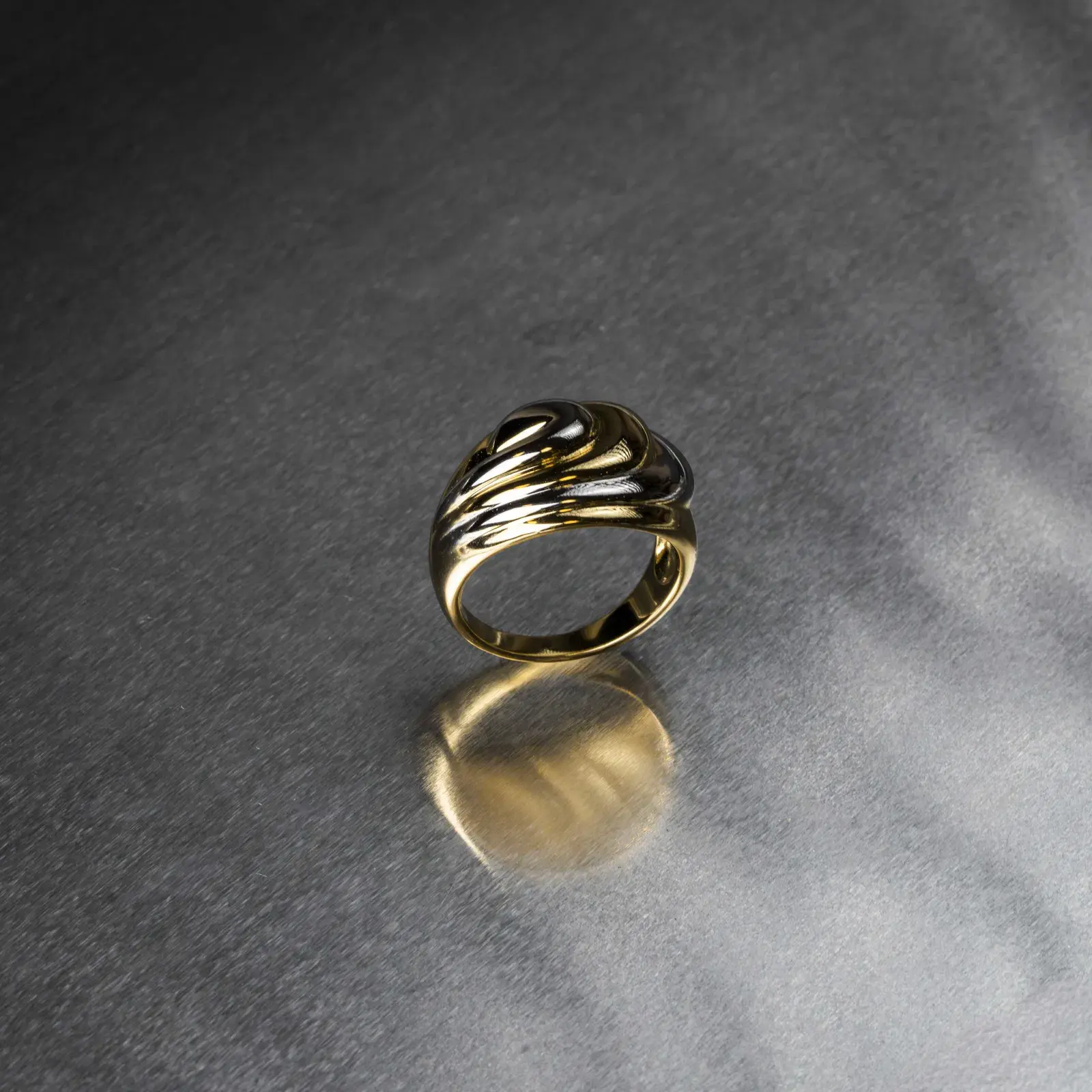 Fusion ring i 925 sølv.